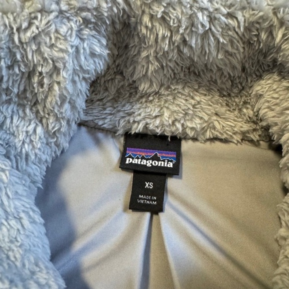 Patagonia Fleece Vest Women's XS Gray Full Zip Puffer Sherpa Warm Outerwear O-48 - Picture 3 of 6